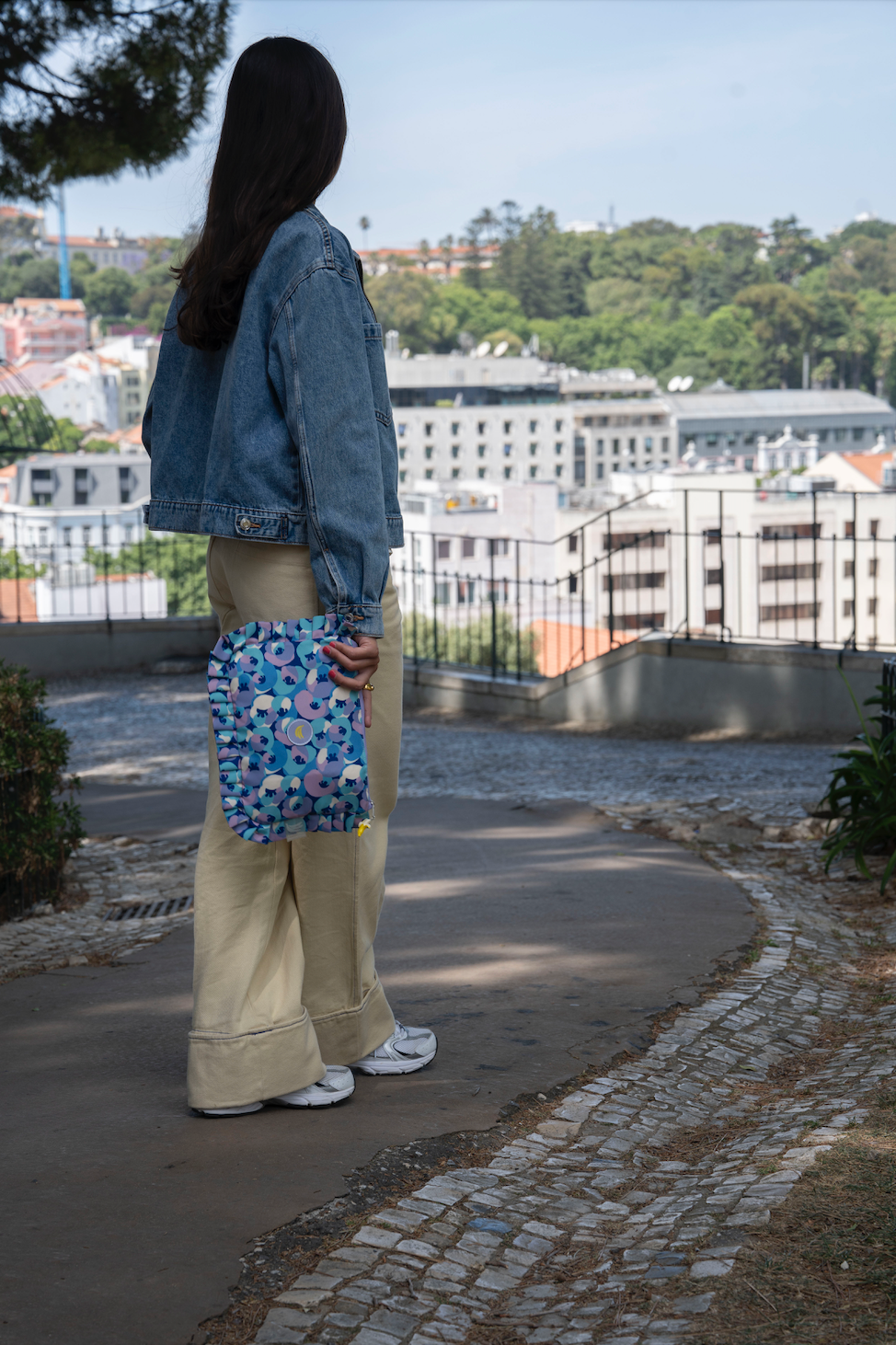 Clutch bag Poppy in Blue