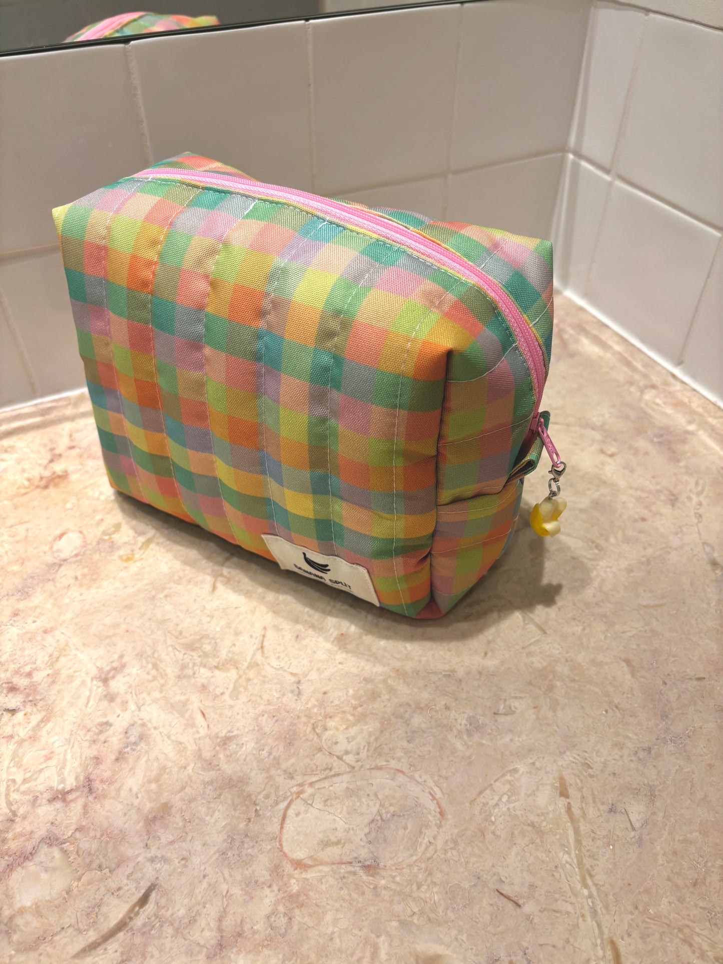 Necessaire Fruit Salad