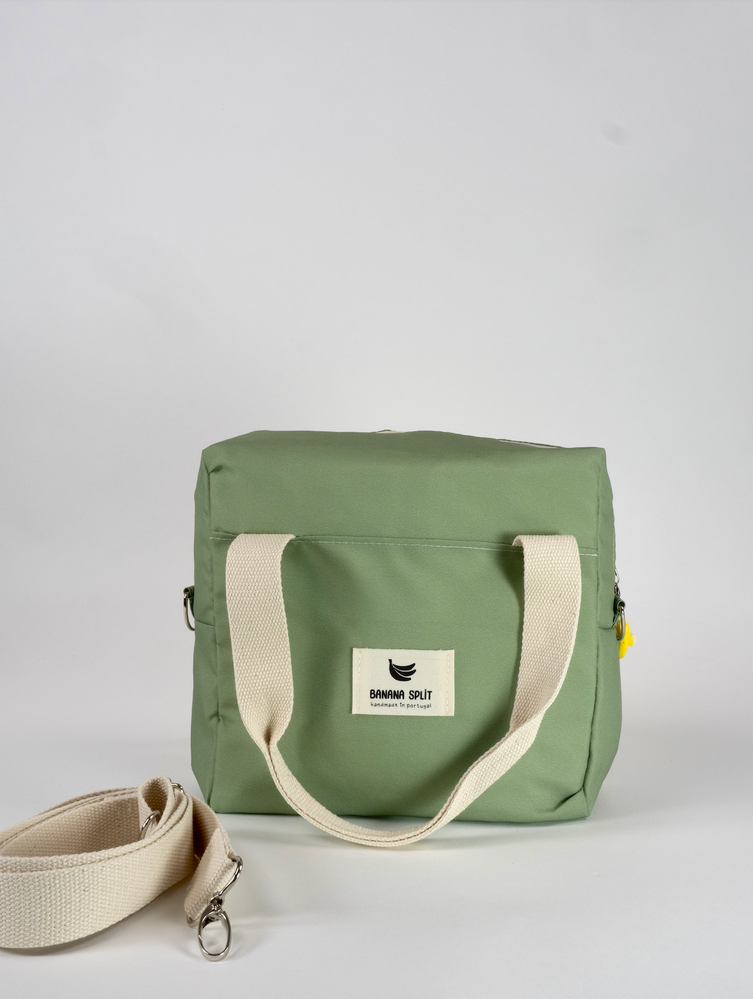 Lancheira basic in Green